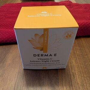 Vitamin C Intense Night Cream — Orange